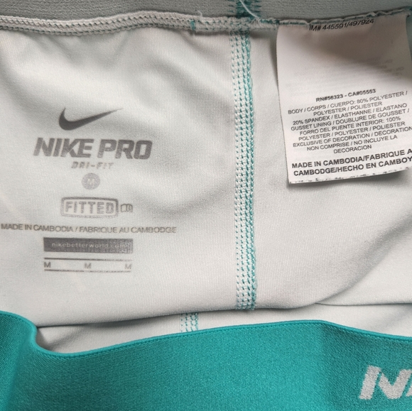 Nike Compression Shorts - Medium - Picture 3 of 5